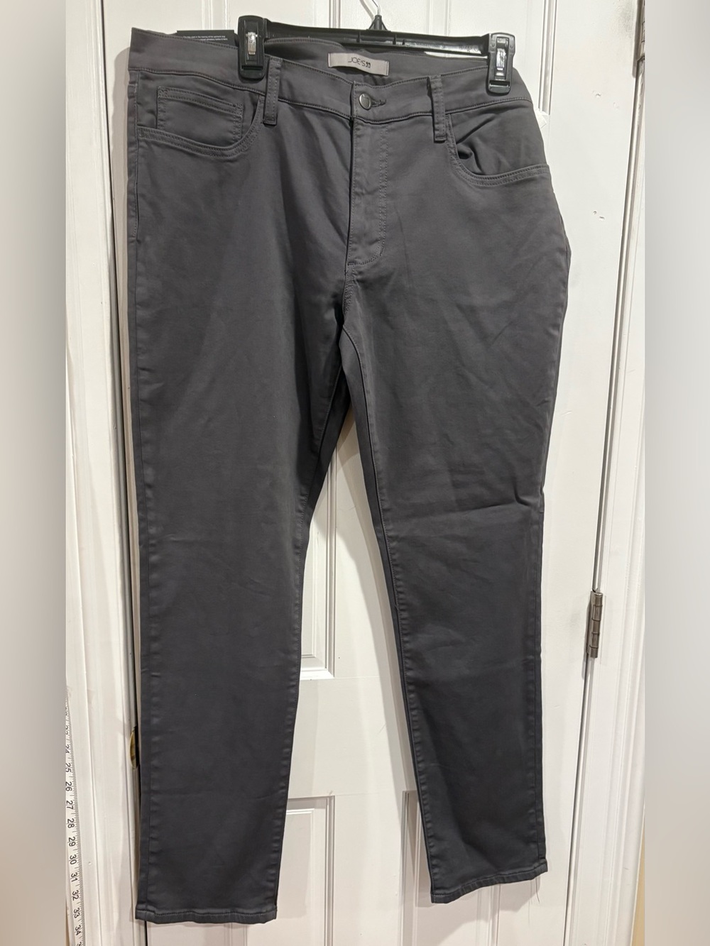 NWT! Men’s Joe’s Castlerock Slim Fit Gray Stretch 5-Pocket Jeans. Size 36.
